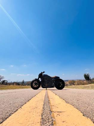 HARLEY-DAVIDSON SPORTSTER S 